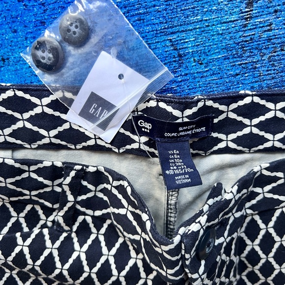 🎃sale!!Gap slim city pants - Picture 2 of 4